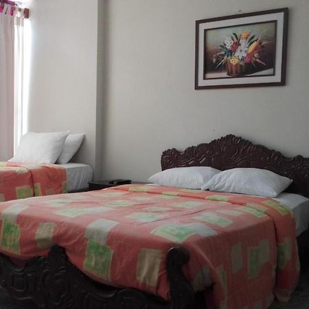 Residencial El Sol De Los Pinos Bed and Breakfast Trujillo Buitenkant foto