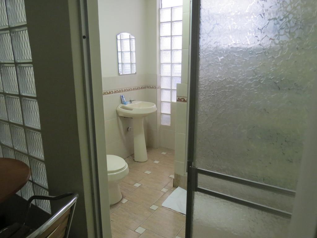 Residencial El Sol De Los Pinos Bed and Breakfast Trujillo Buitenkant foto