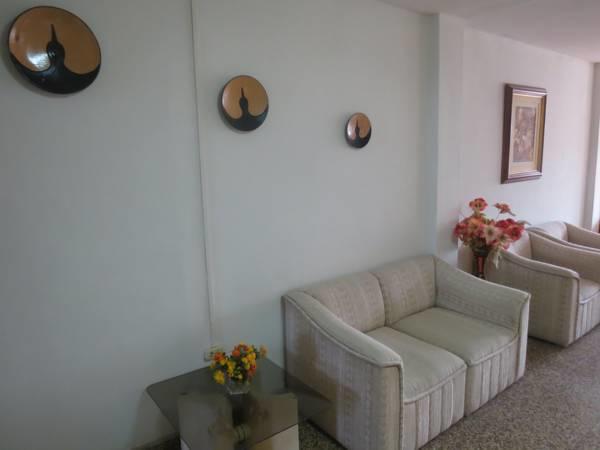 Residencial El Sol De Los Pinos Bed and Breakfast Trujillo Buitenkant foto